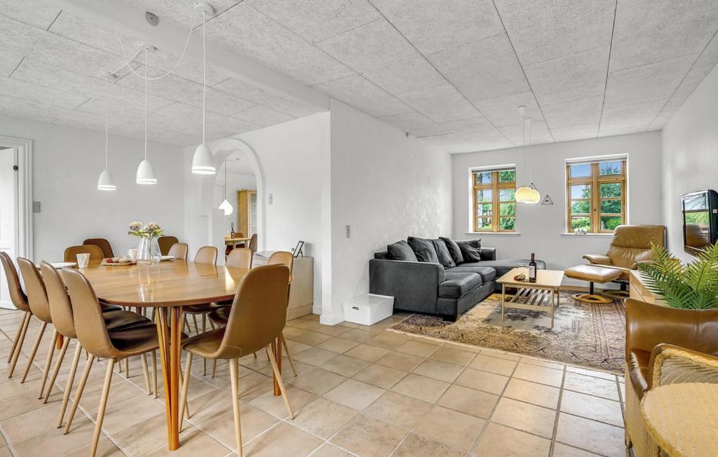 Skjoldbjerg Garnihotel Vorbasse ภายนอก รูปภาพ